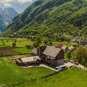 Bujtina Polia Alojamento de Turismo Rural
